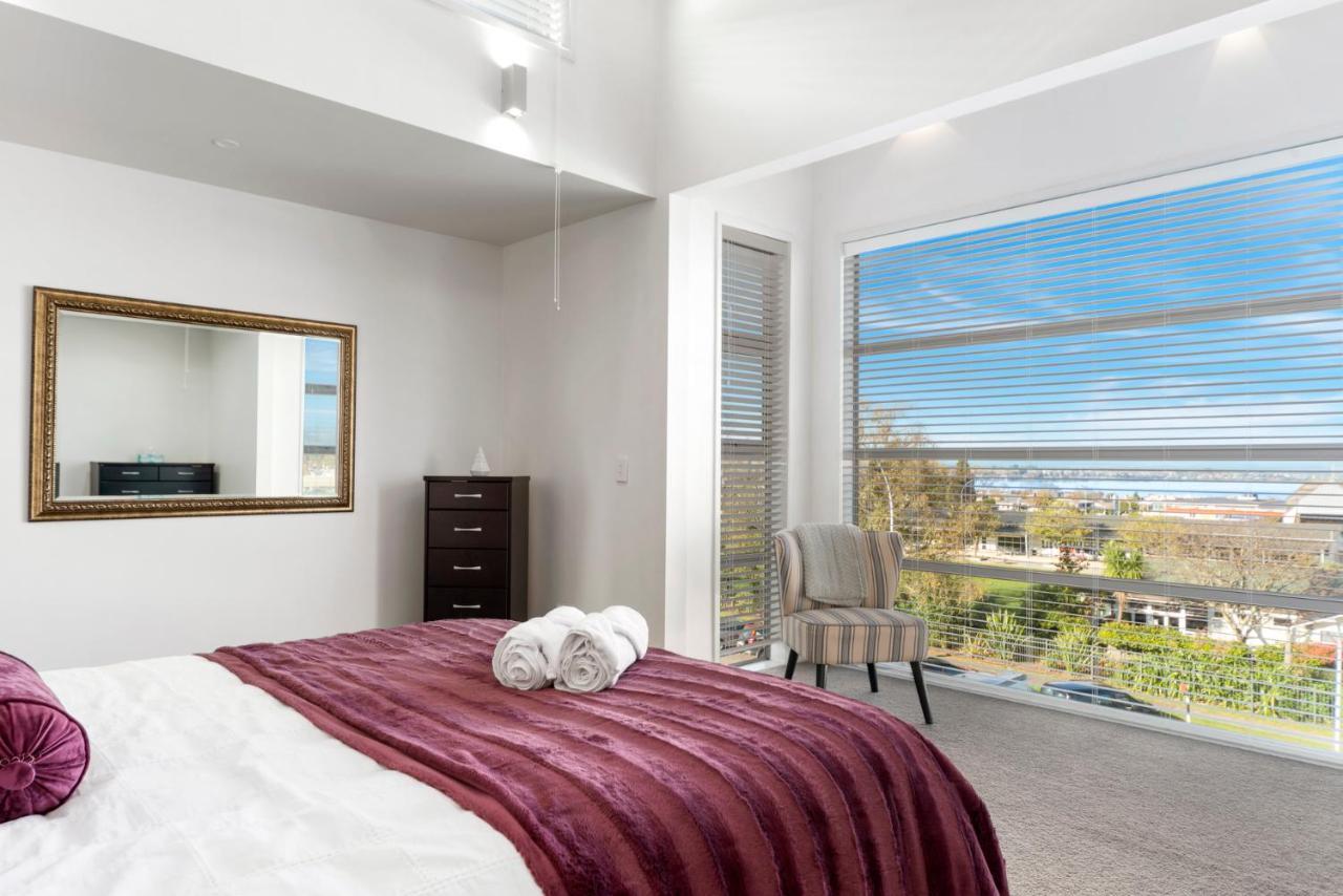 Lakeview Luxury - Taupo Holiday Apartment Zewnętrze zdjęcie