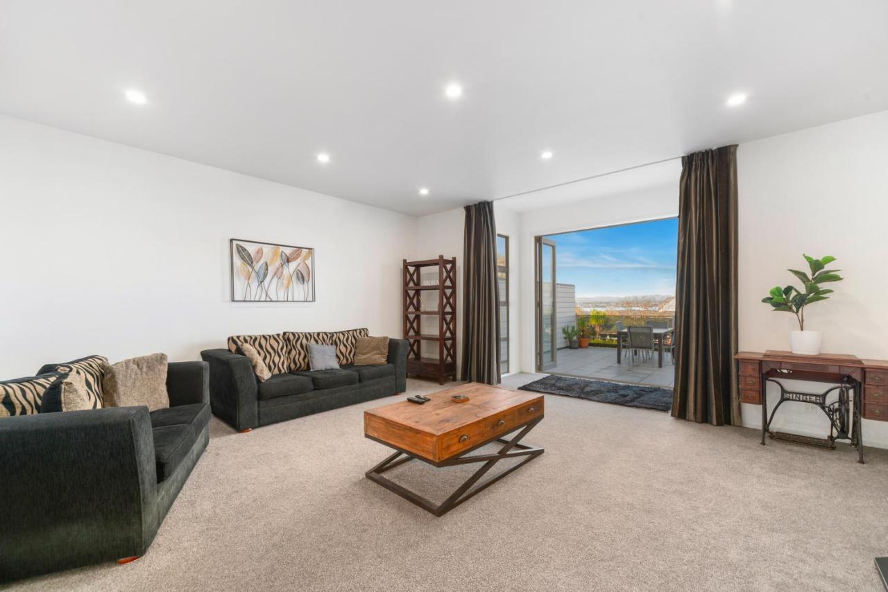 Lakeview Luxury - Taupo Holiday Apartment Zewnętrze zdjęcie
